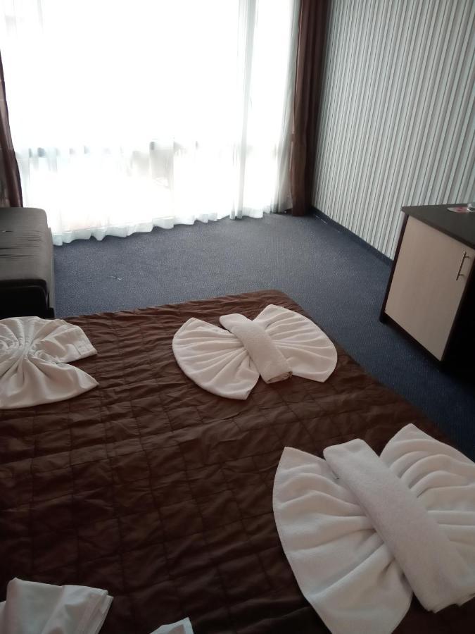 Ferienwohnung Sea View Triple S B Pomorie Exterior foto