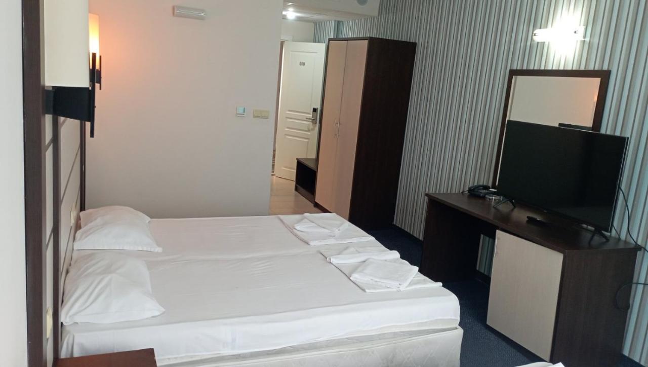 Ferienwohnung Sea View Triple S B Pomorie Exterior foto